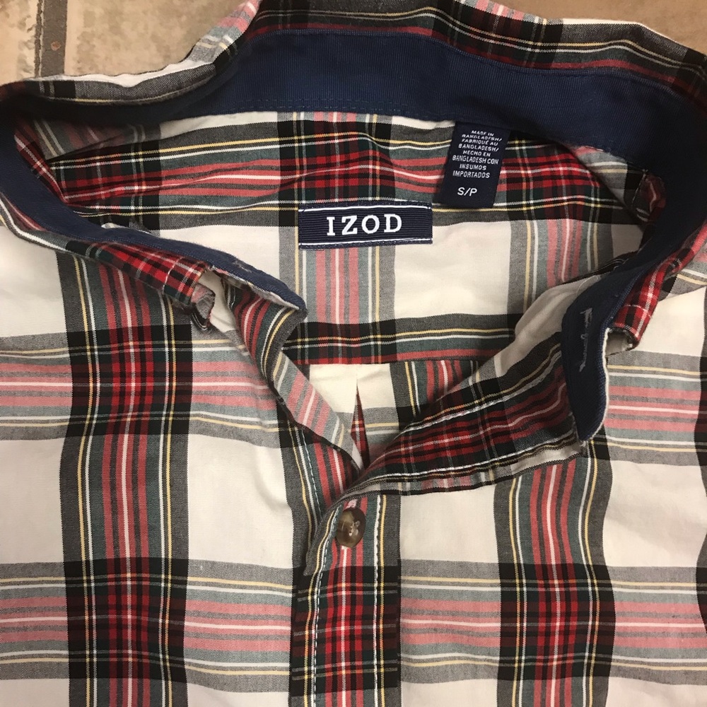 IZOD Men’s Sz Small Christmas Button Down Shirt